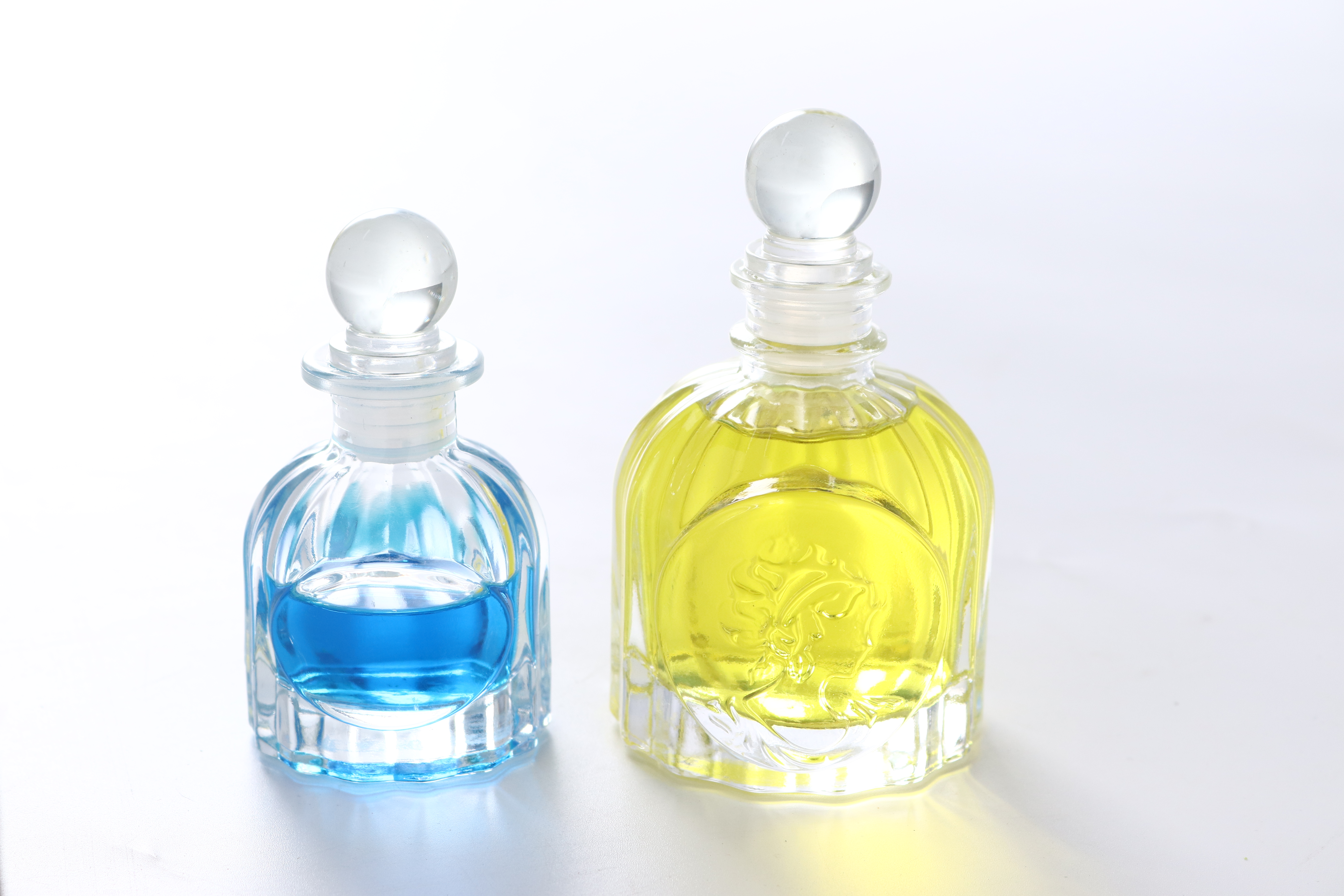  50ml 100ml Beautiful face Aromatherapy Bottles with Glass Lid