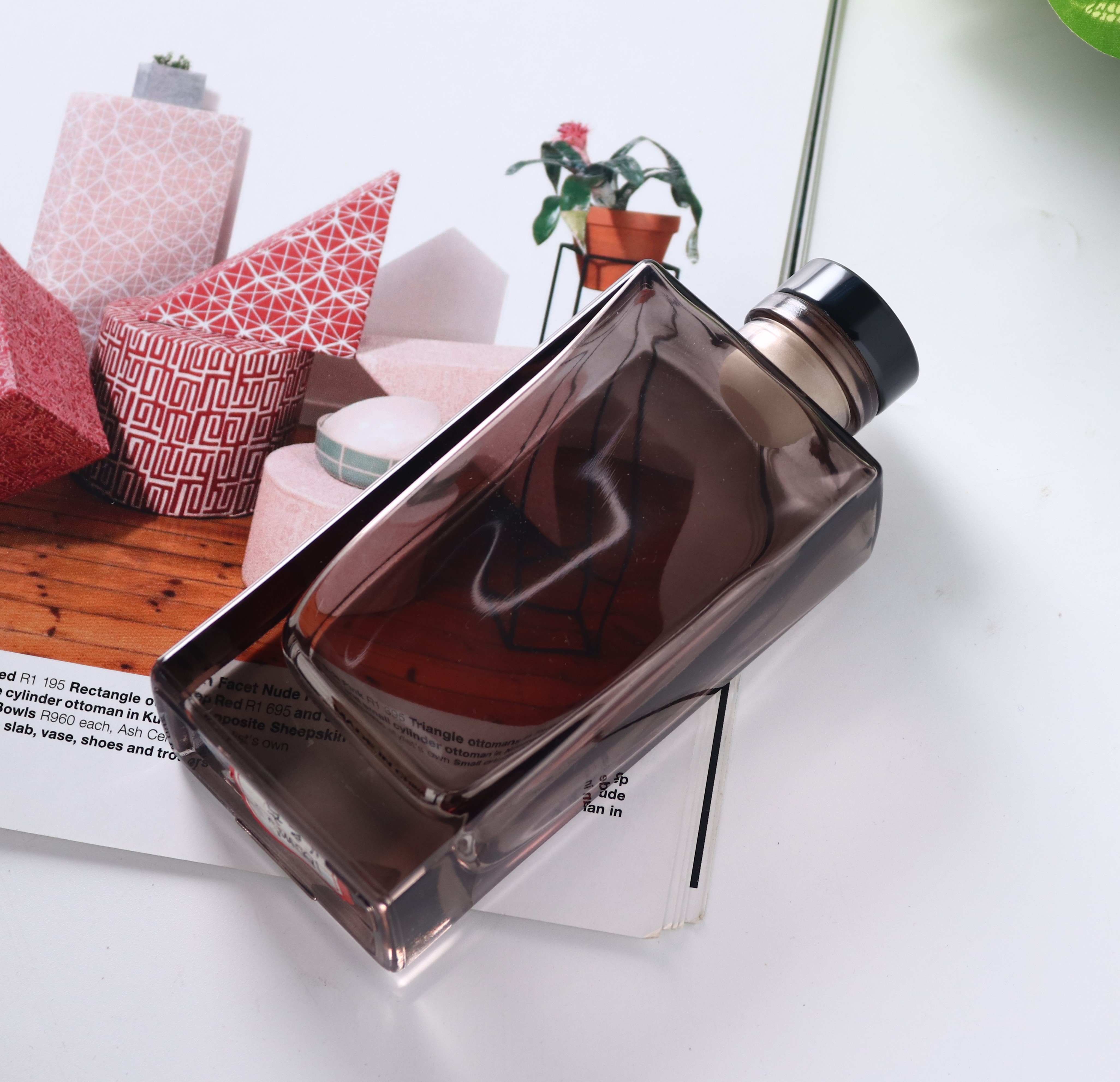 Rectangle Shape Aromatherapy  Glass Bottle with Lid