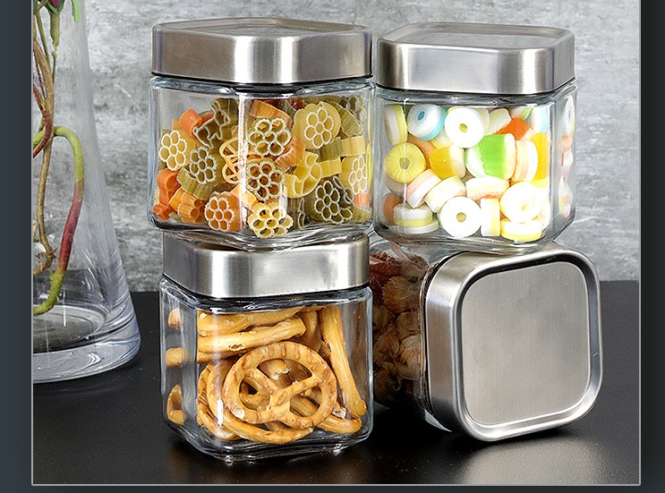 Mini Rubik's cube shape glass bottle with one-piece lid