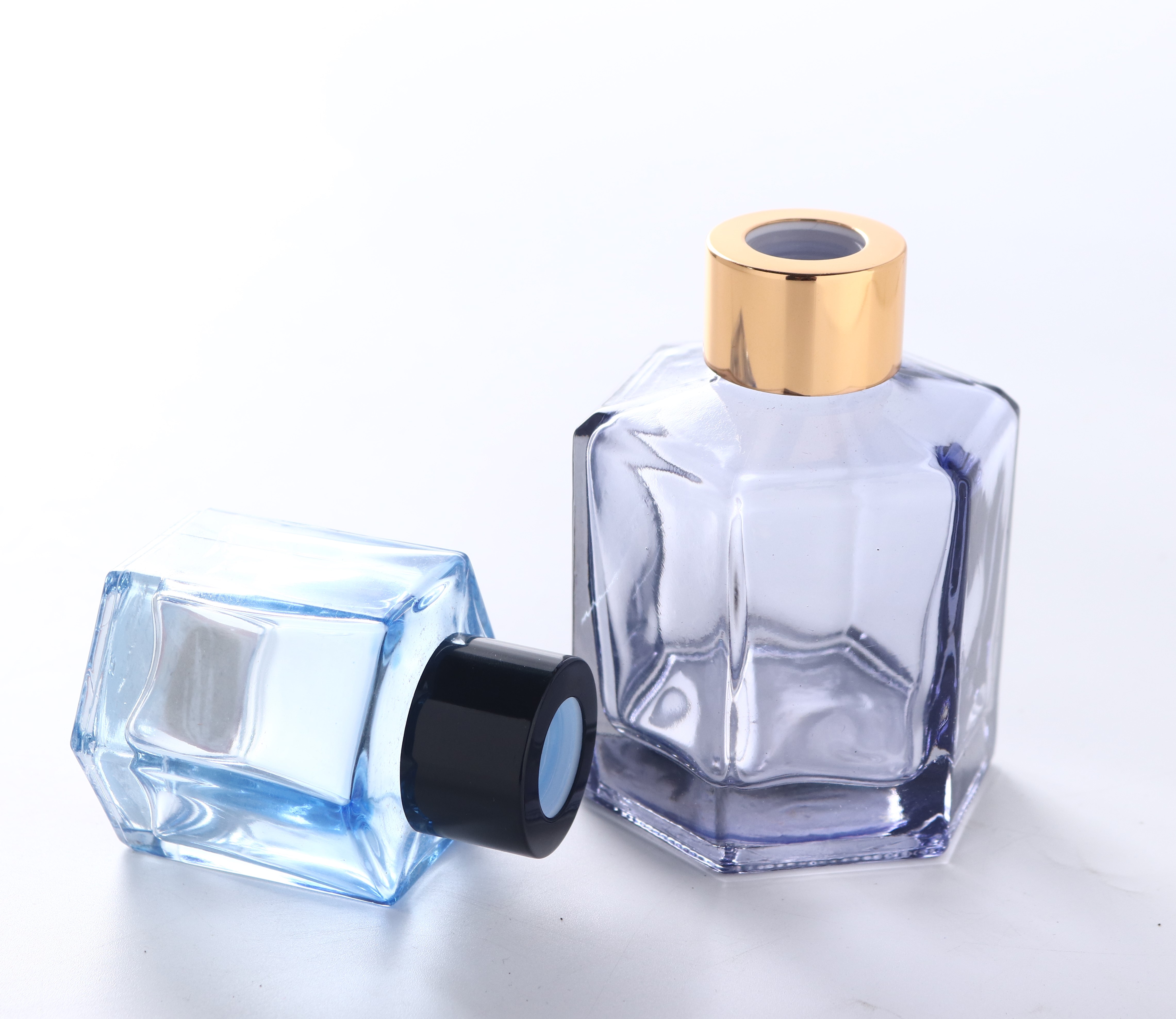 Hexagon Shape Diffuser Glass Bottle with Gold/Black Lid