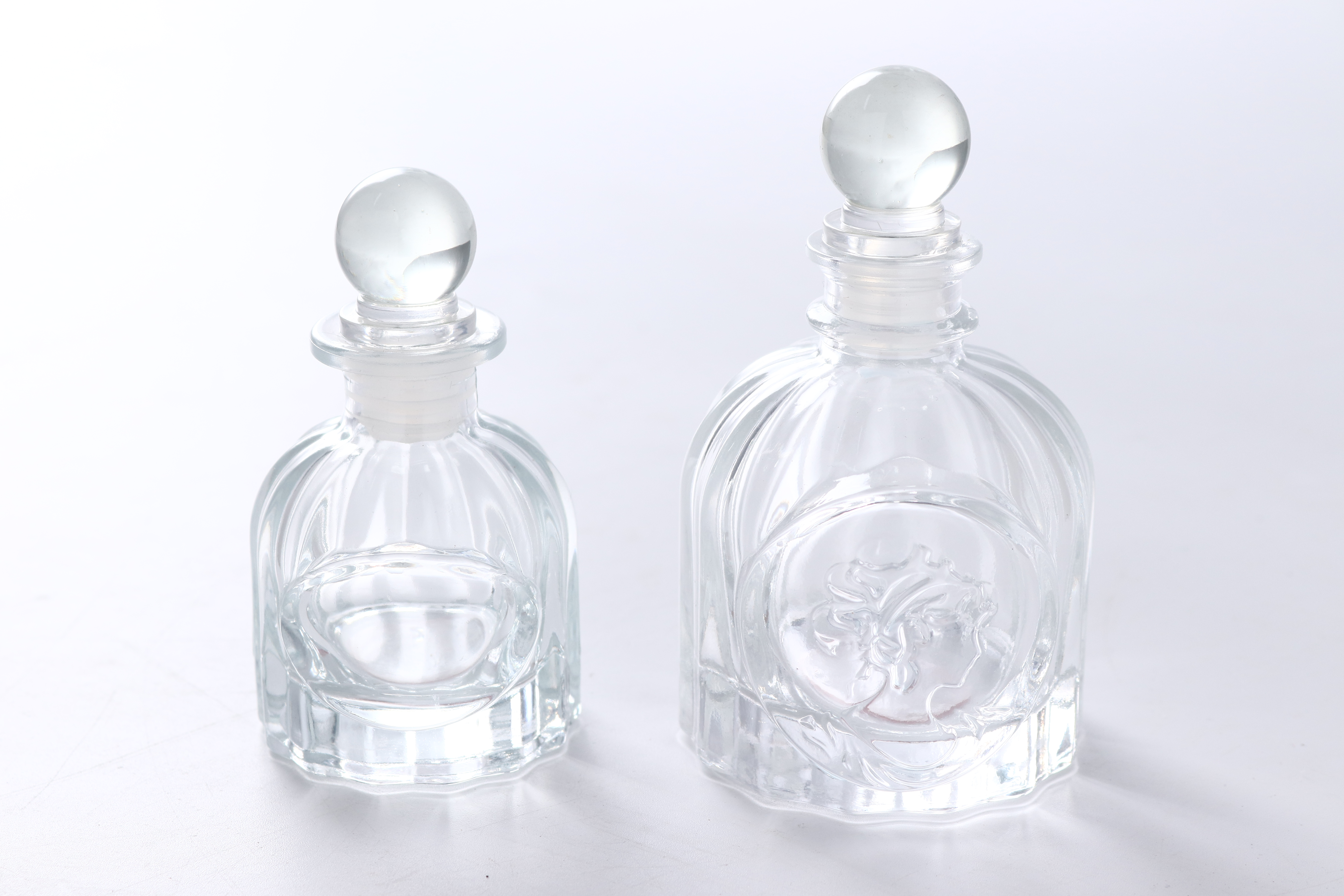  50ml 100ml Beautiful face Aromatherapy Bottles with Glass Lid