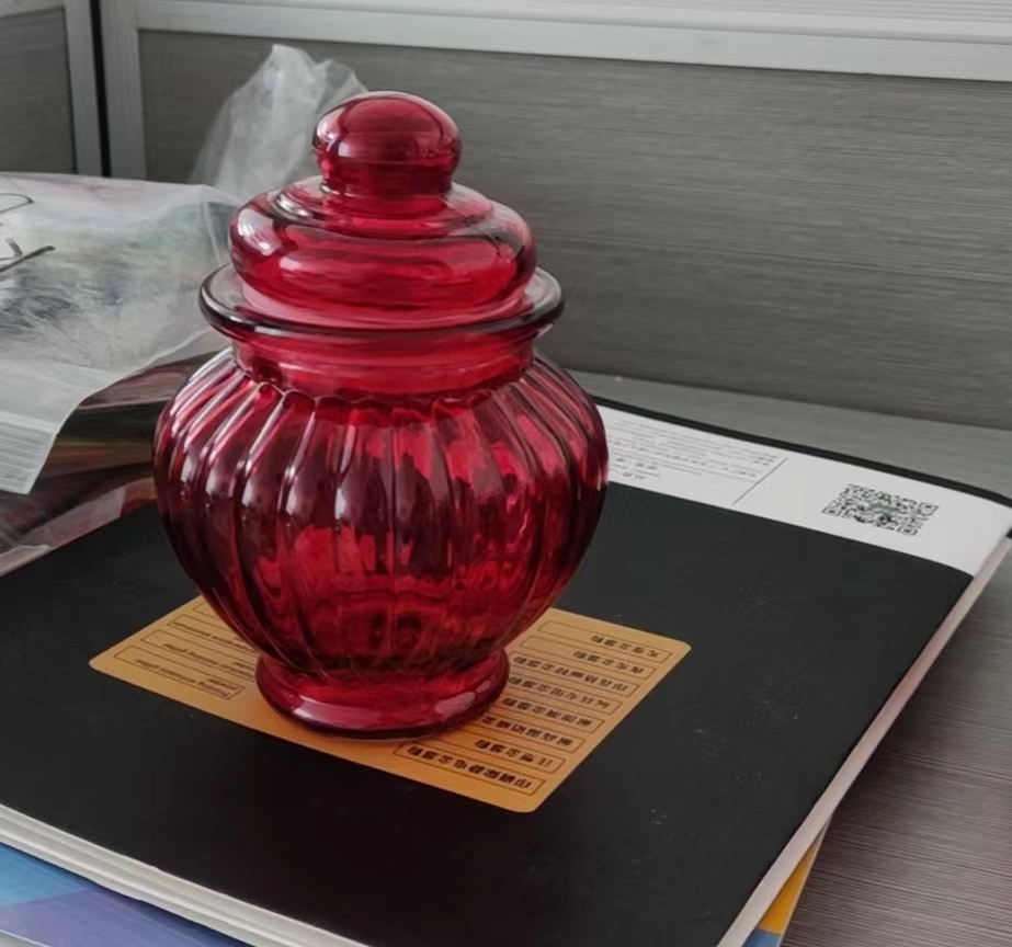 Lantern Shape Candle Glass Jar with Lid Can Spray Color 